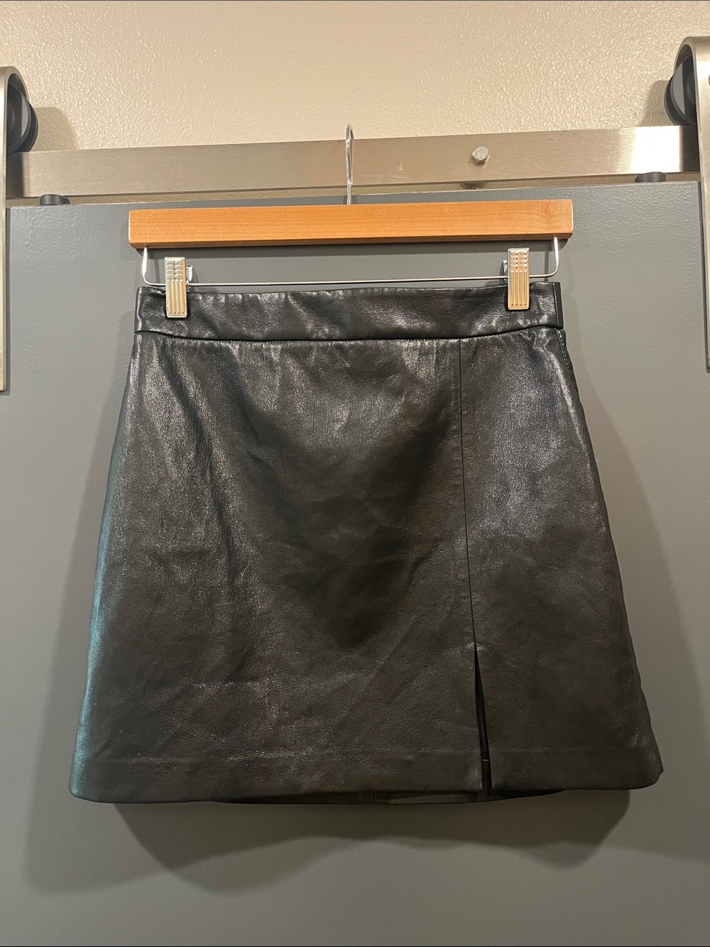 Aritzia Wilfred Pleather Mini Skirt